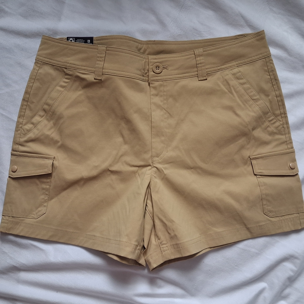 NWT Tan Cargo Shorts Eddie Bauer